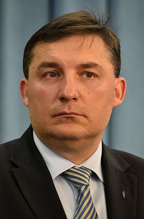 File:Sylwester Chruszcz Sejm 2016.JPG
