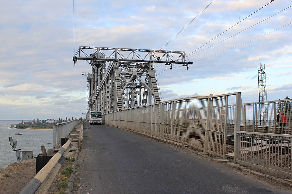 File:Zatoka Bridge.JPG