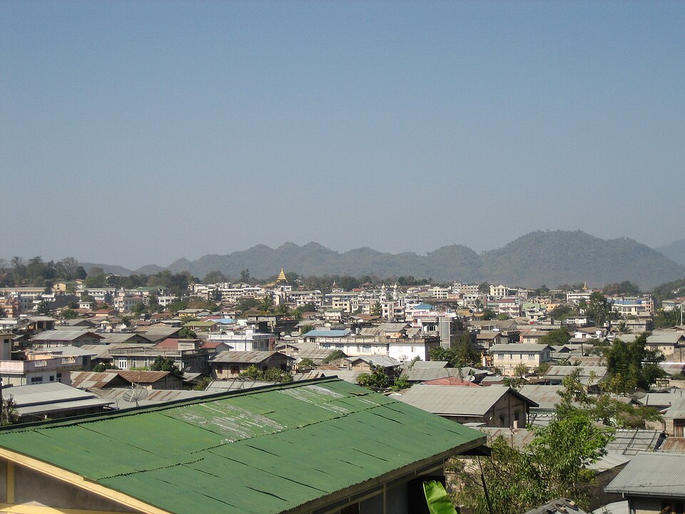 File:Lashio sight IMG 0595.JPG