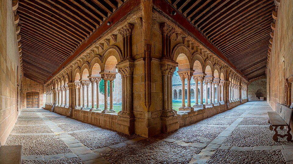 File:Soria 2021 - claustro.jpg