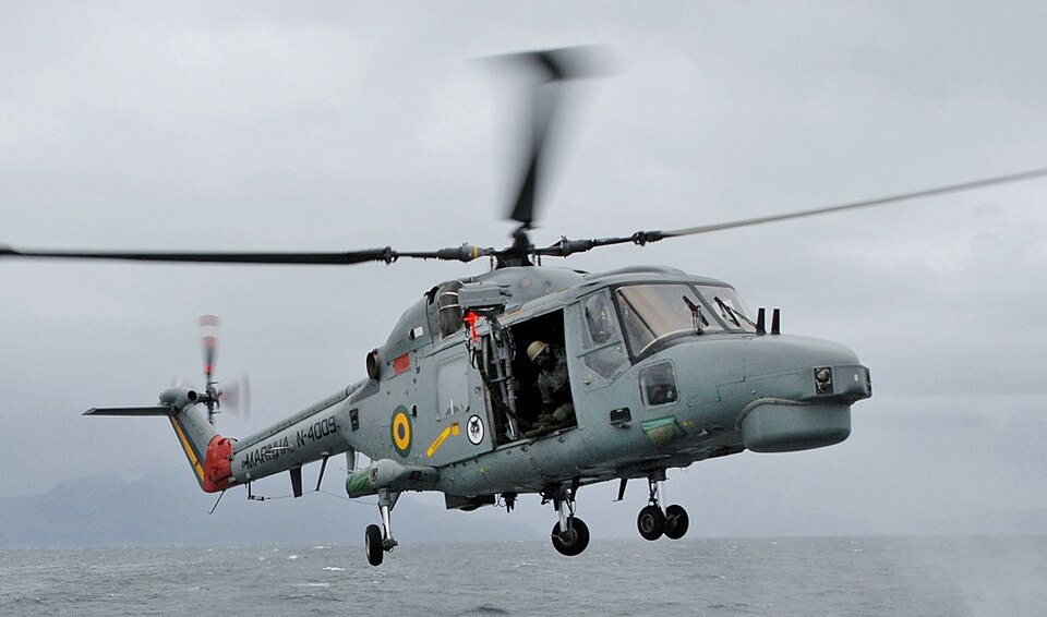 File:Helicopter of the Brazilian Navy (cropped).jpg
