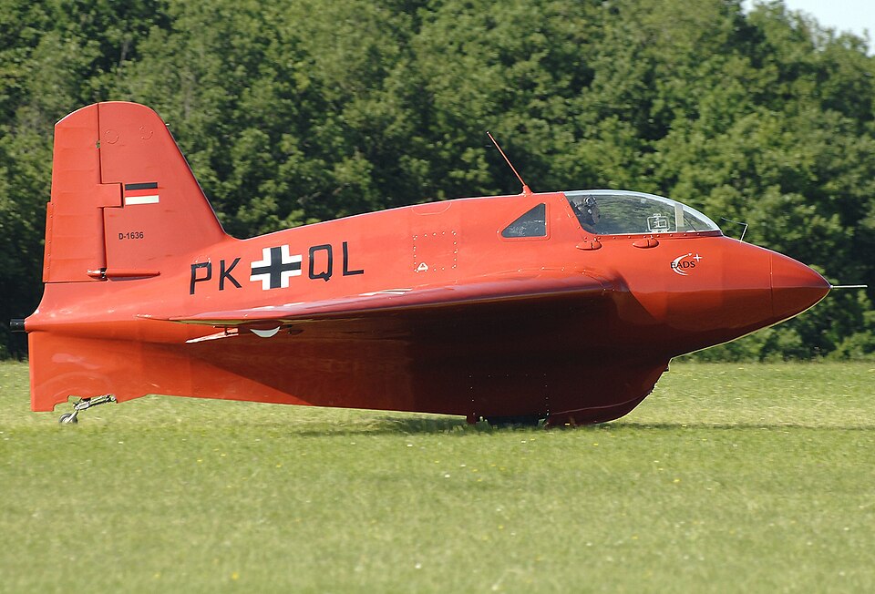 File:Messerschmitt Me 163B-1a Komet, Private JP6586040.jpg