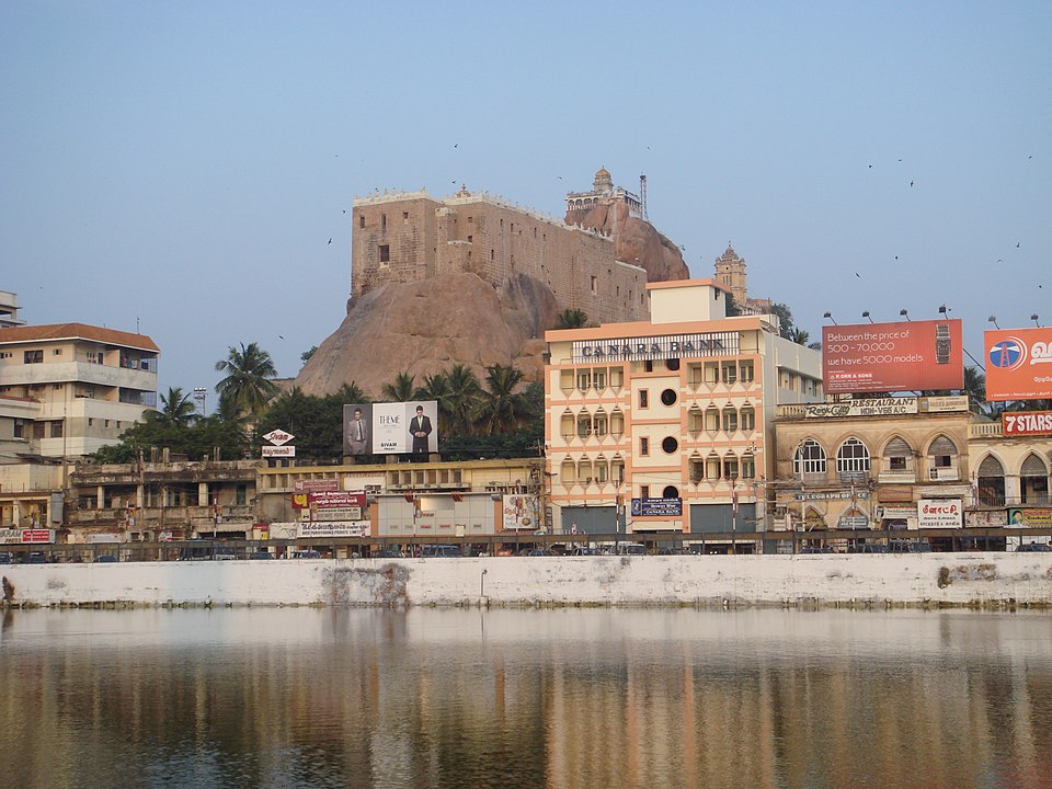 File:Rock Fort Temple.jpg
