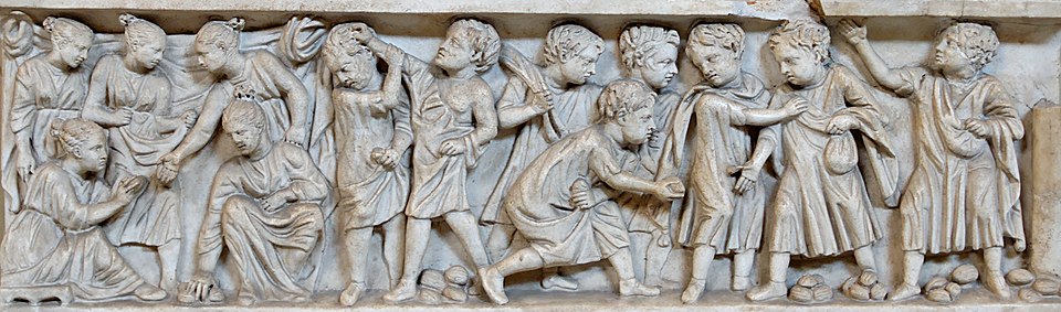 File:Sarcophagus nuts Chiaramonti Inv1304.jpg