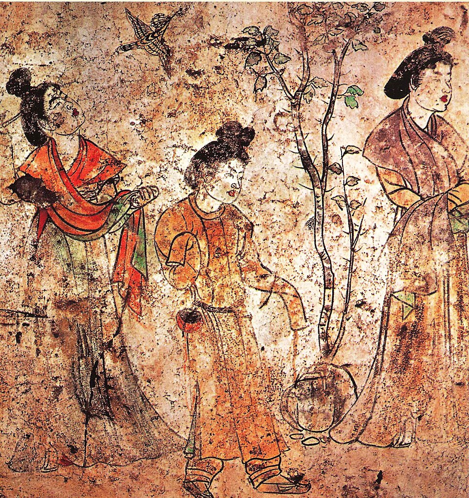 File:Li Xian's tomb, palace ladies.jpg