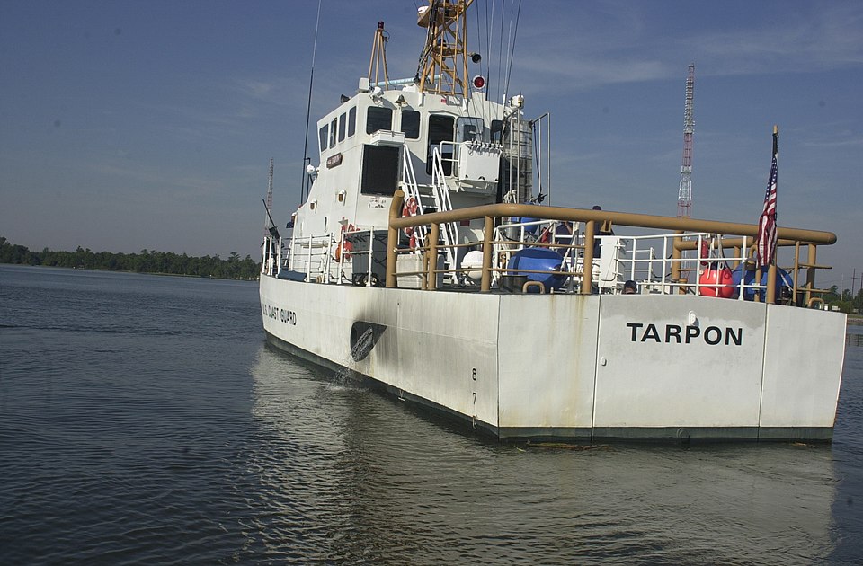 File:USCGC Tarpon.jpg