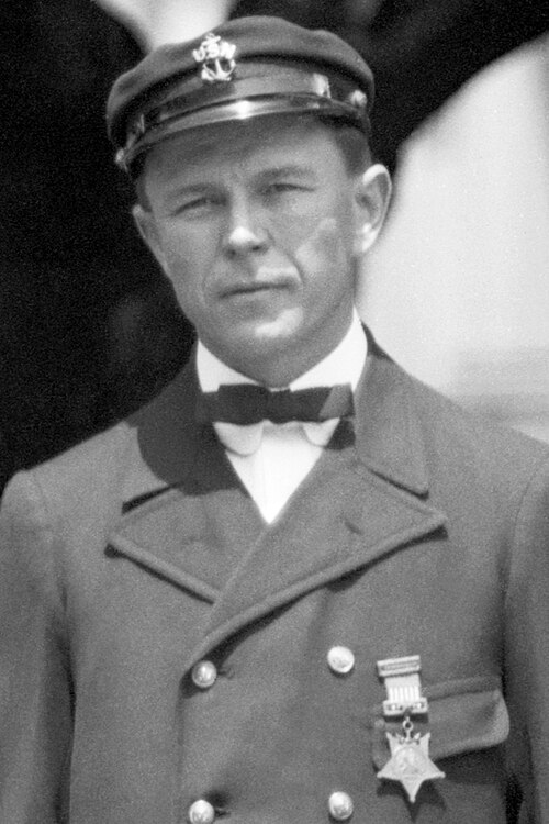 File:Karl Westa MOH presentation.jpg