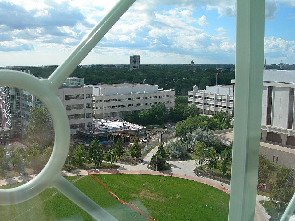 File:Lab, classroom and library buildings.jpg