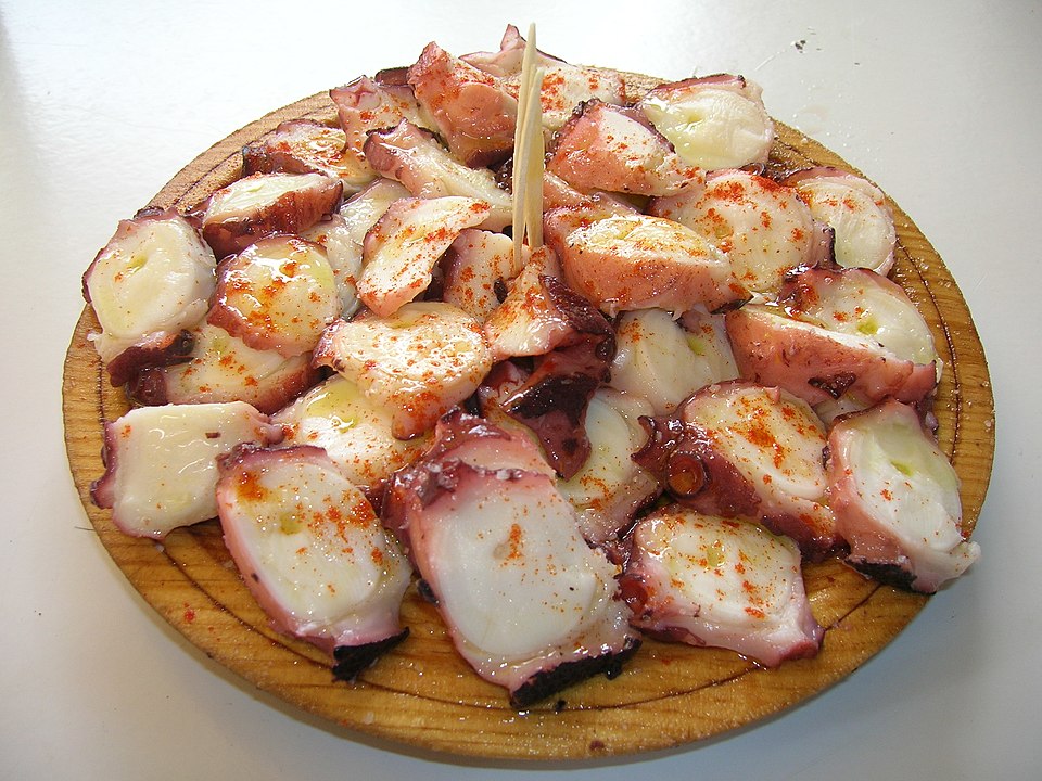 File:Polbo a feira.jpg