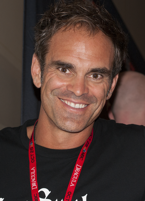 File:Steven Ogg.png
