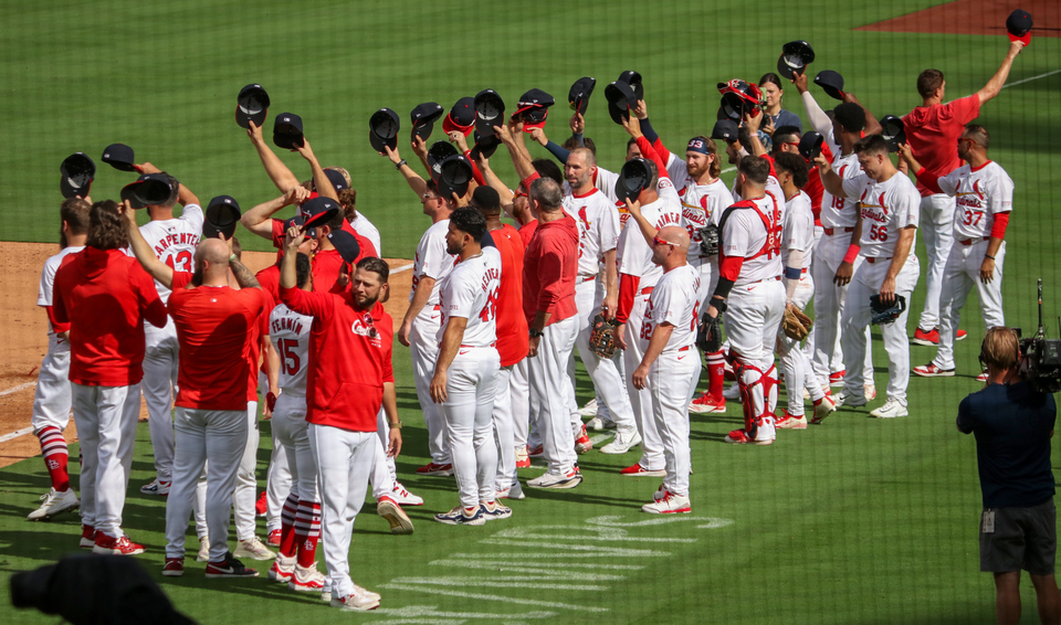 File:2024 Cardinals salute the fans.png