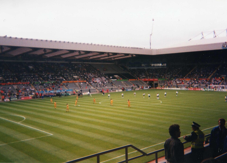 File:Bulgaria Romania Euro 96 A.jpg