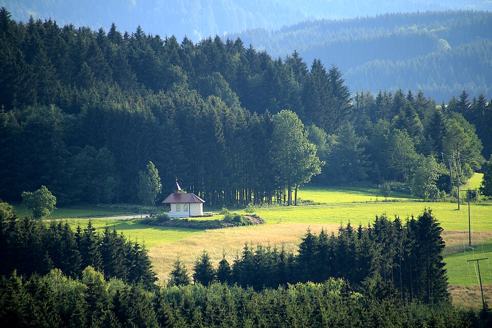 File:Käpelle Tieringen-Hausen am Tann (2018).jpg