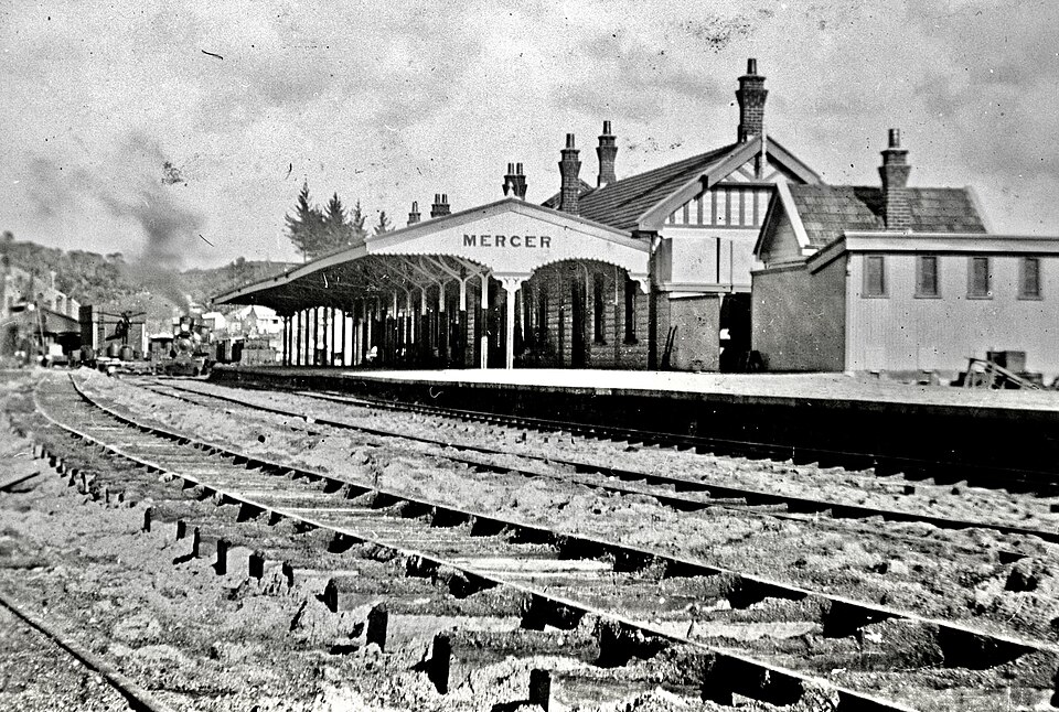 File:Mercer about 1902.jpg