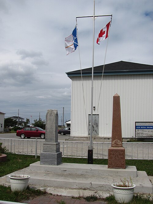 File:MusgraveHarbourMemorial.jpg