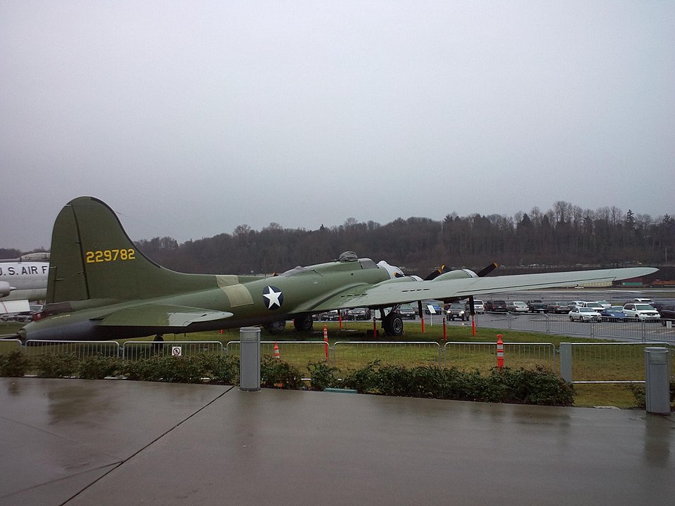 File:B-17F of Museum of Flight.jpg