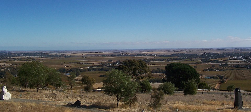 File:Bethany, Barossa Valley.jpg