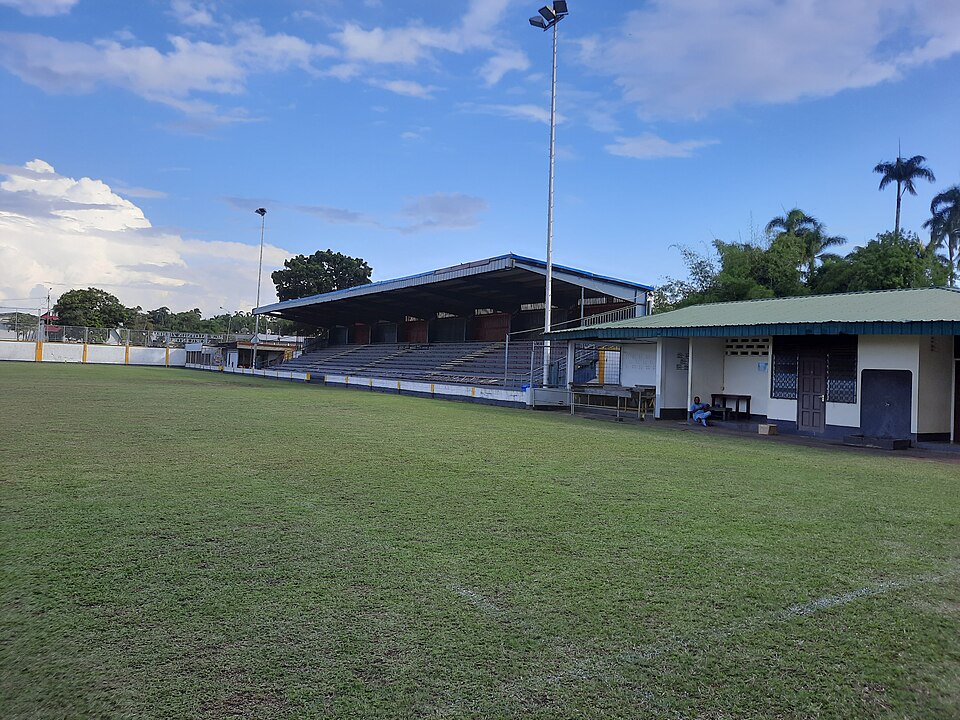 File:Mgr. Aloysius Zichem Sportcentrum, 6.jpg