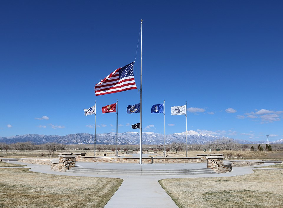 File:Pikes Peak National Cemetery.JPG