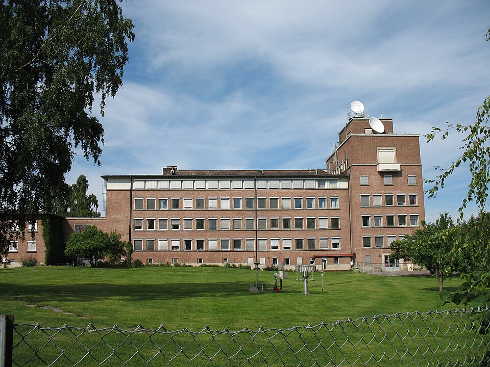File:Meteorologisk institutt Oslo.jpg