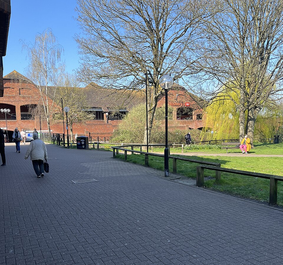 File:The Maltings, Salisbury.jpg