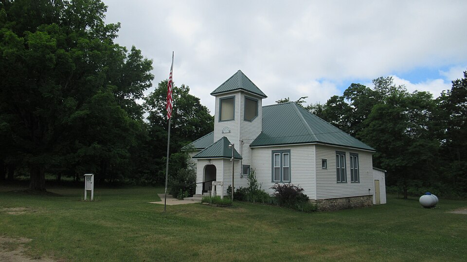 File:Greenwood Township (Wexford), MI hall.jpg