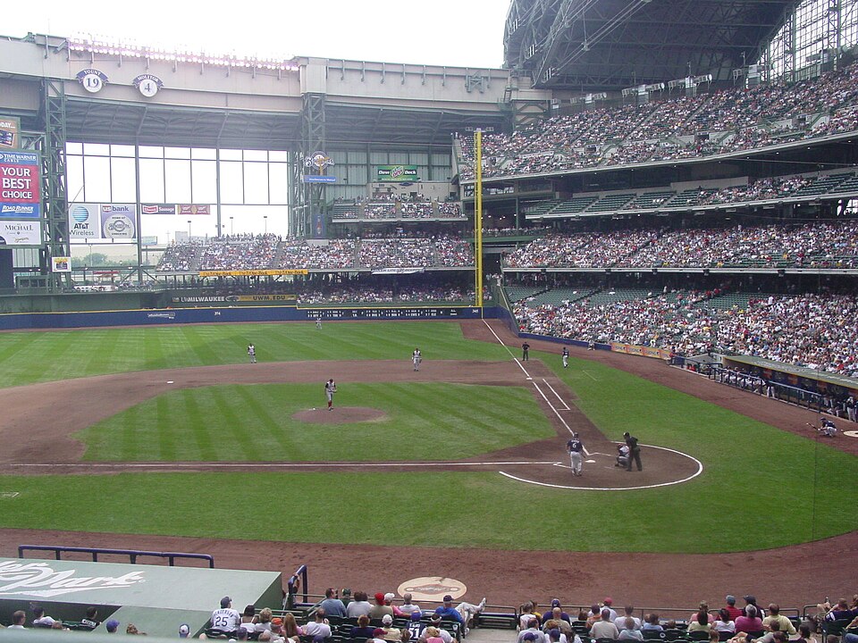File:Miller Park.jpg