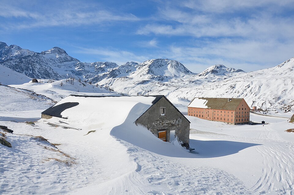File:Simplon Hospiz (Simplonpass), Wallis.jpg