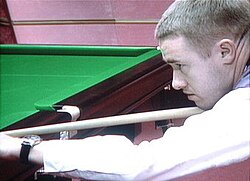 Stephen Hendry playing snooker