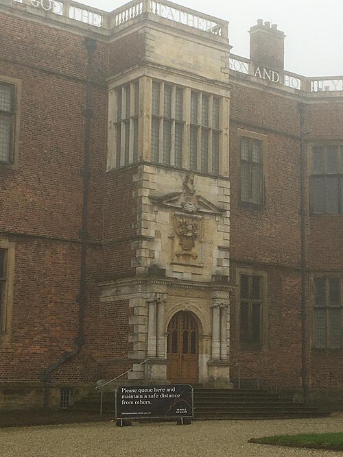 File:Temple Newsam entrance porch.jpg