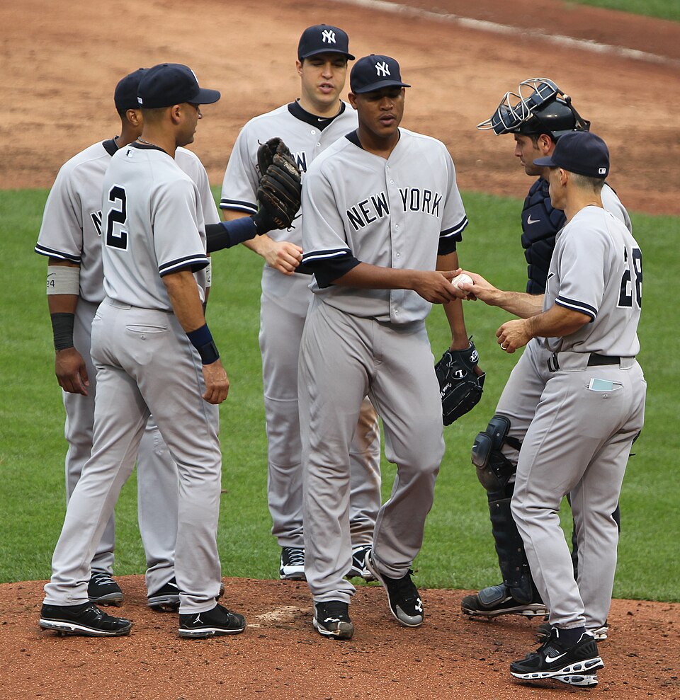 File:Ivan Nova (6128539633).jpg
