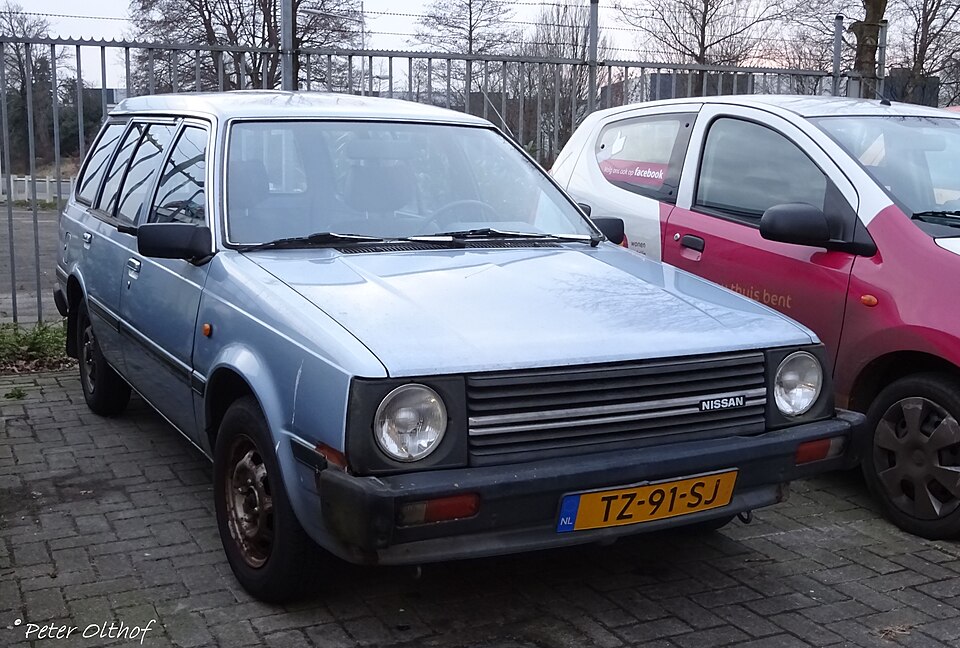File:1989 Nissan Sunny 1.3DX Wagon (front).jpg