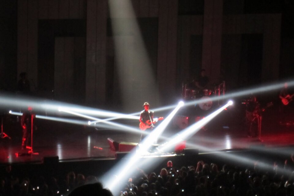 File:Bruno Mars Concert 2.jpg