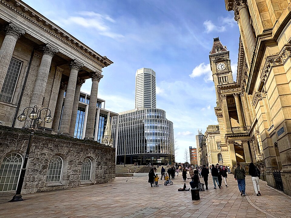 File:Chamberlain Square Birmingham.jpg
