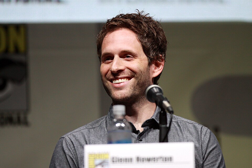 File:Glenn Howerton (9365867002).jpg