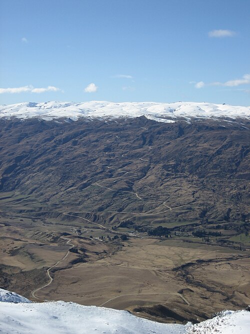 File:CardronaValleyNewZealand.jpg