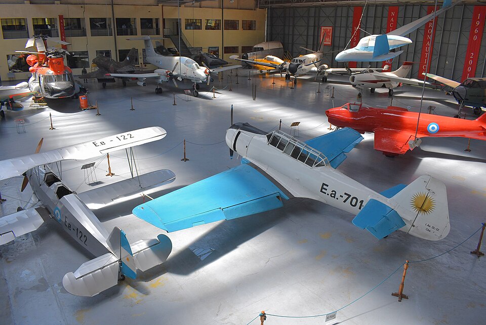 File:Mna aircraft exhibited.jpg