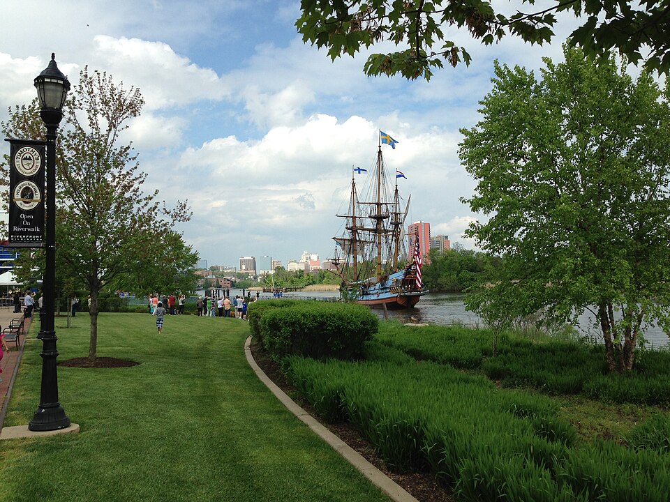 File:Wilmington Riverfront.JPG
