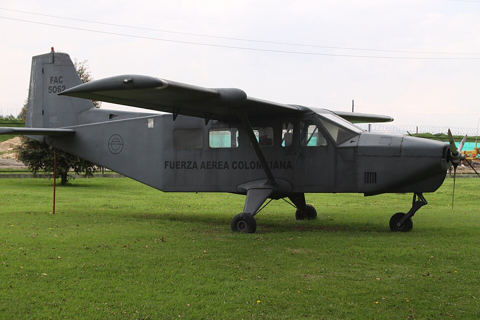 File:Gavilán G358M (FAC5062) Fuerza Aerea Colombiana.jpg