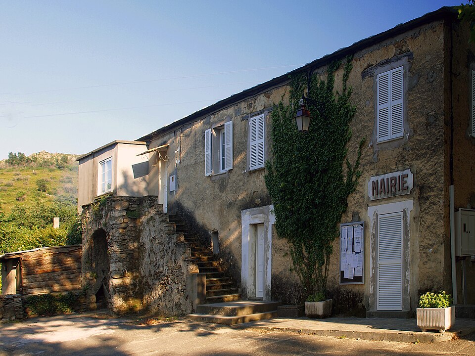 File:Rapale-Mairie.jpg