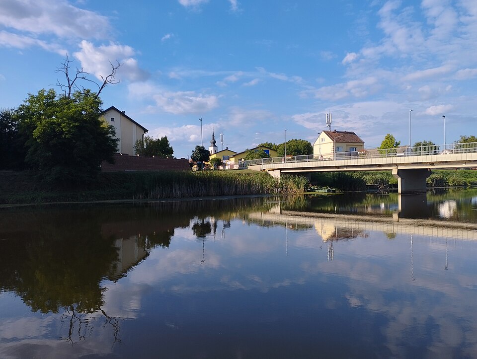 File:Rokovci - Роковци 01.jpg