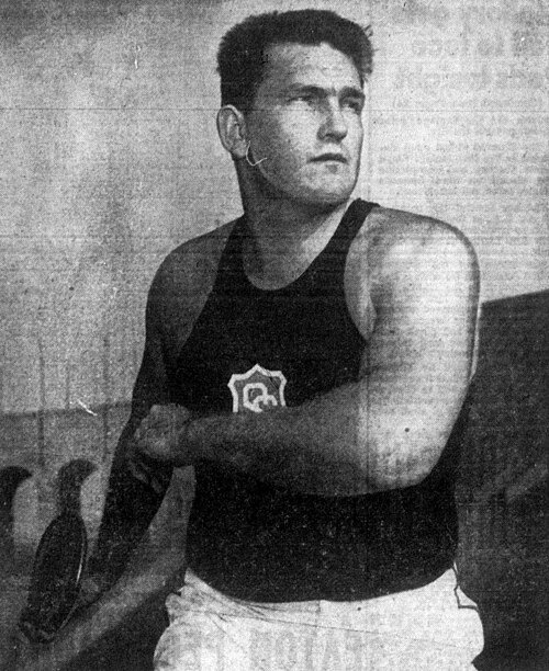 File:Sim Iness 1950.jpg
