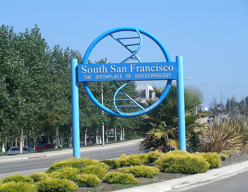 File:South San Francisco gateway sign.jpg