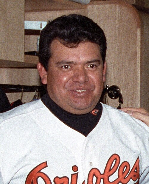 File:Fernando Valenzuela (42-WHPO-P02240-11).jpg