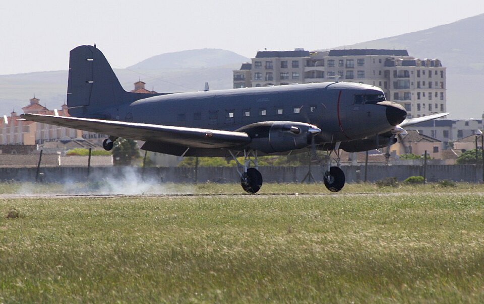 File:SAAF C-47ATP 6840 (3) (6929074901).jpg