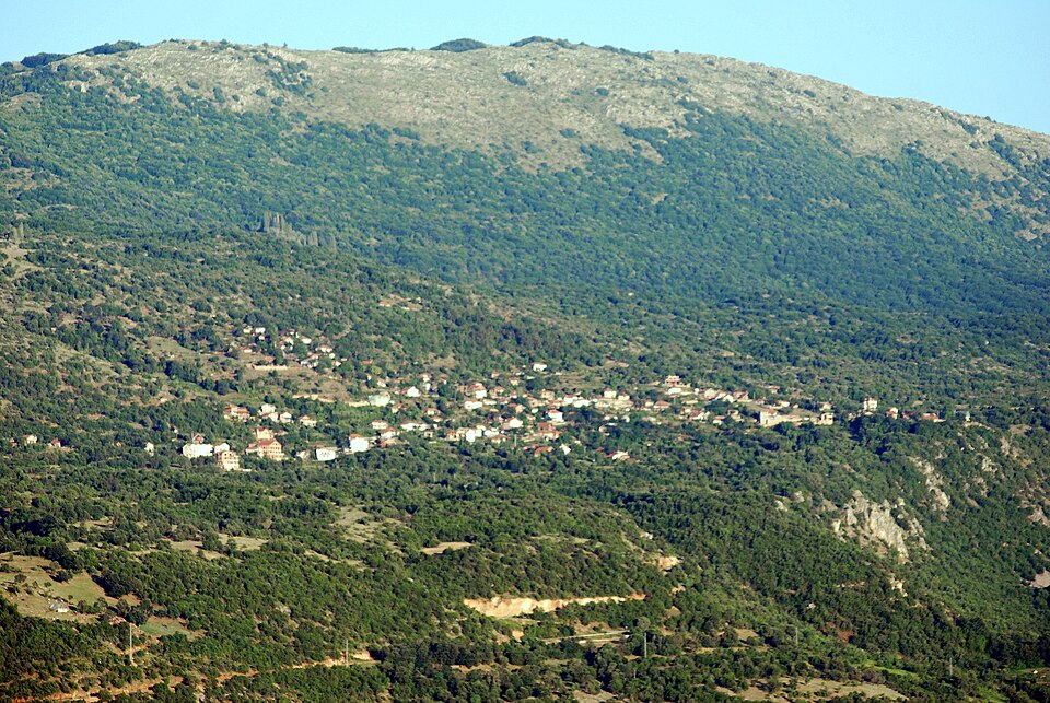 File:Velestovo 01.JPG