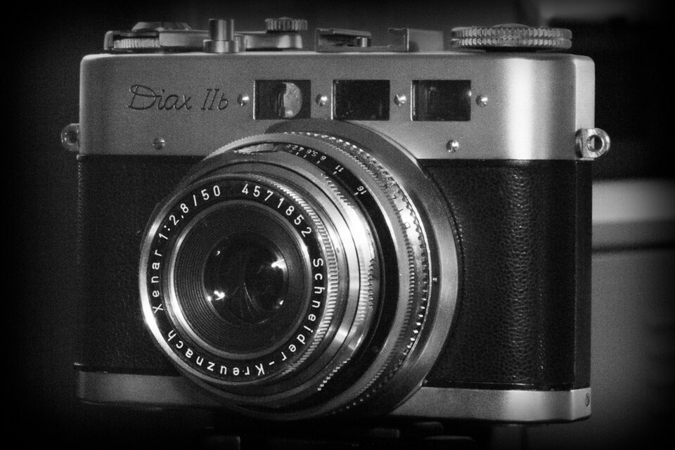 File:Diax IIb retro.jpg