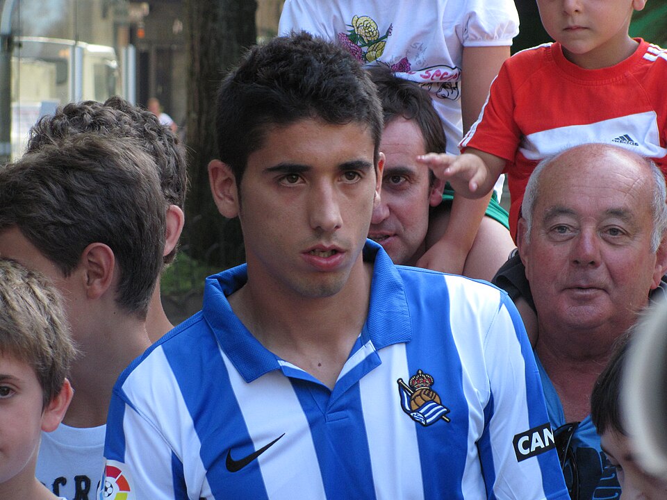 File:José Ángel Valdés.jpg