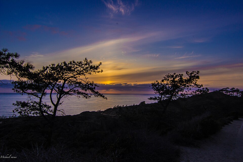 File:Sunset at Torrey Pines.JPG