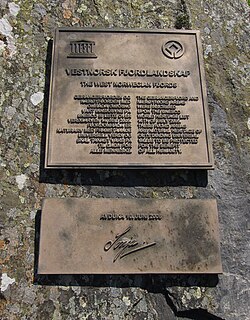 Plaquette at Bakka, signed by Queen Sonja of Norway on 10 June 2006